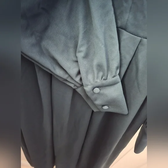 Turkish Refka Green Long Sleeve Dress - Picture 6 of 10